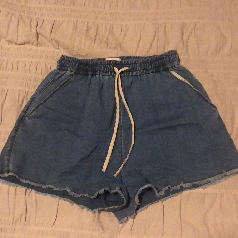 Aritzia Wilfred Denim Shorts